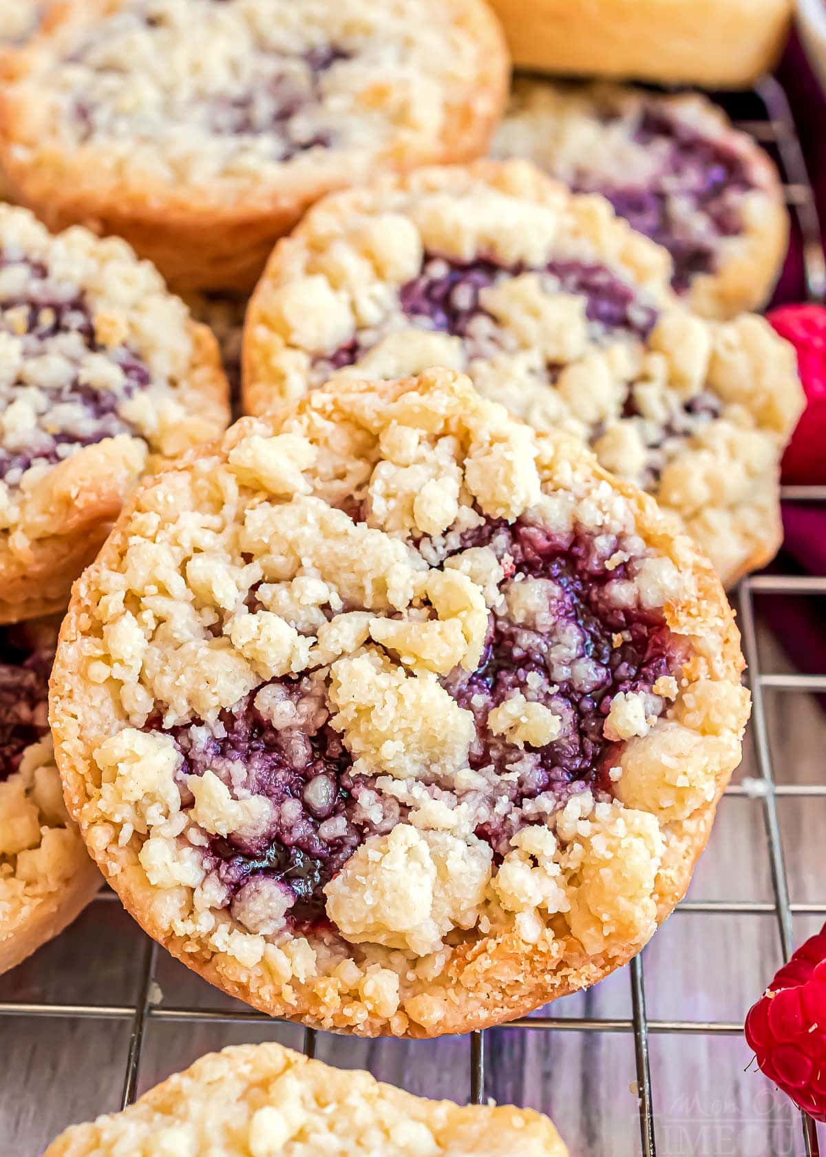 Raspberry Crumble Cookies (Costco Copycat) Mom On Timeout