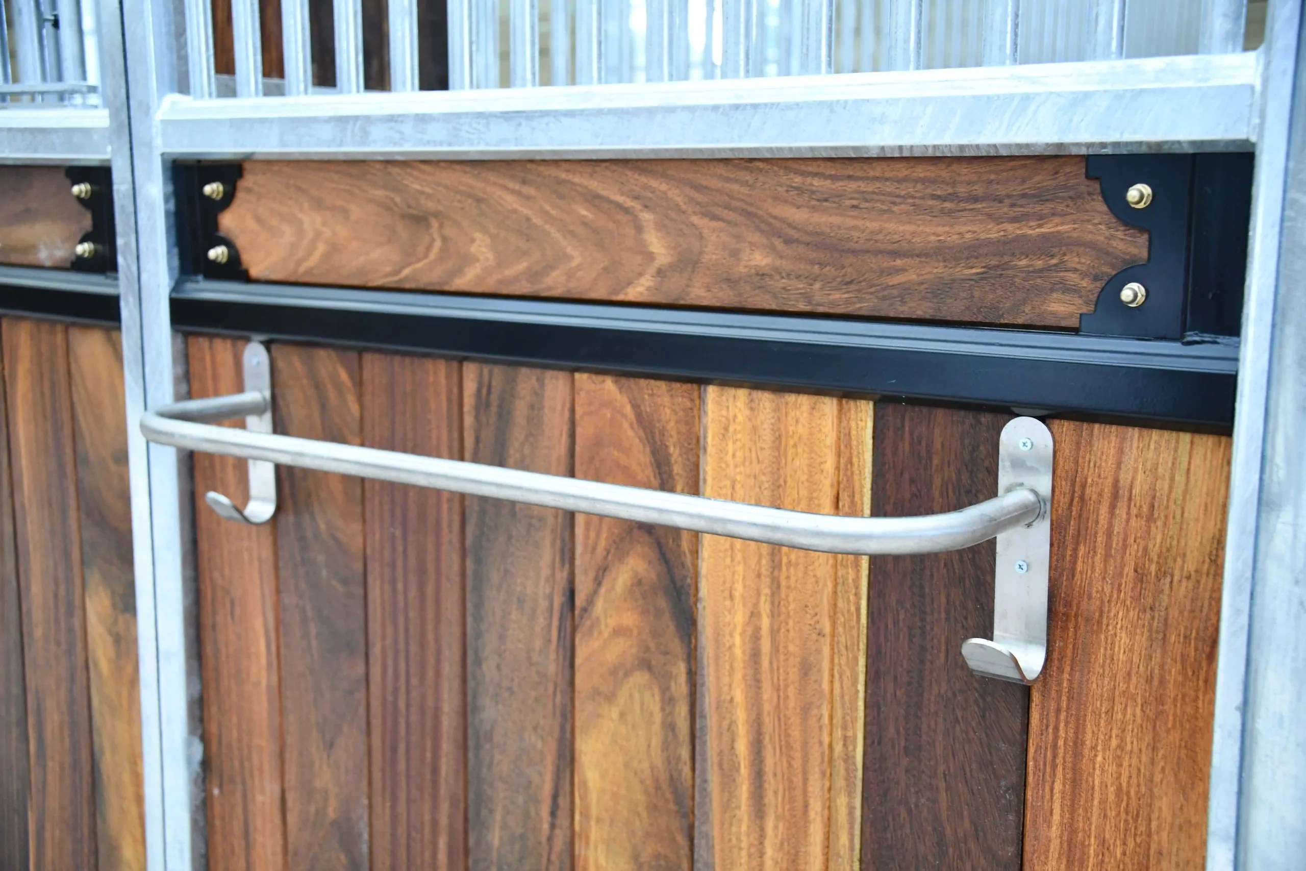 Quality Rug Rails for Organised Horse Rug Storage Solutions