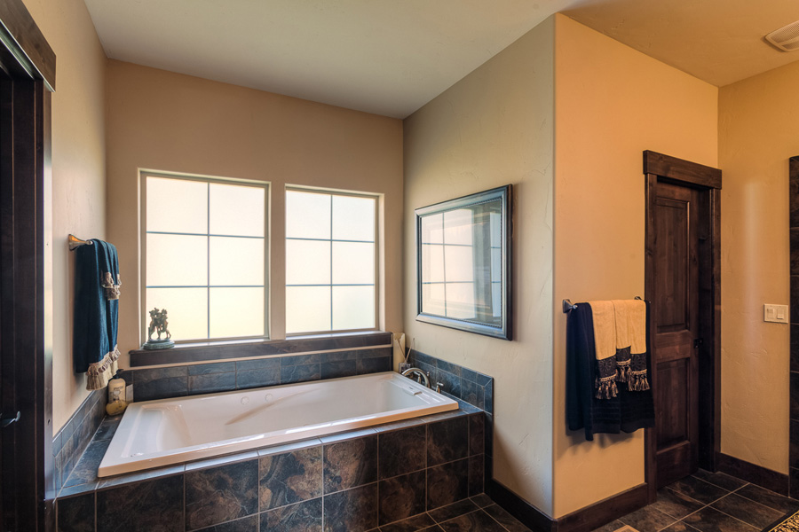 Chanticleer Estates Monarch