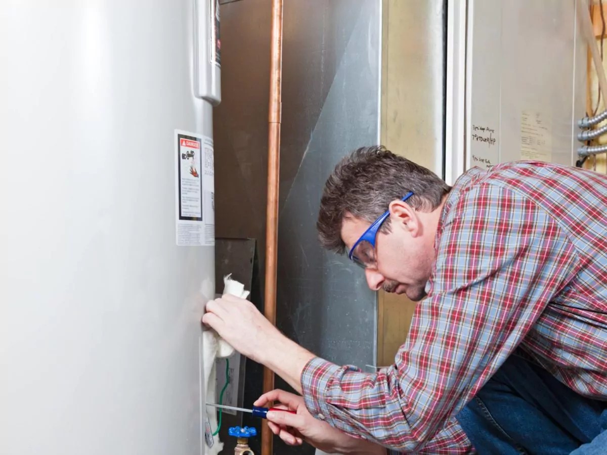 Best Way to Clean Water Heater » The Money Pit