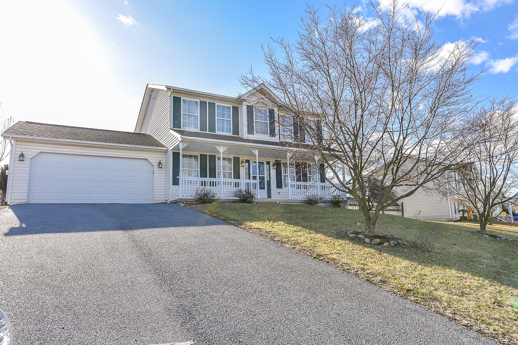 COMING SOON 148 Crooked Oak Way, Martinsburg, WV 25405 MONIKA FOSTER TEAM Realtors in West