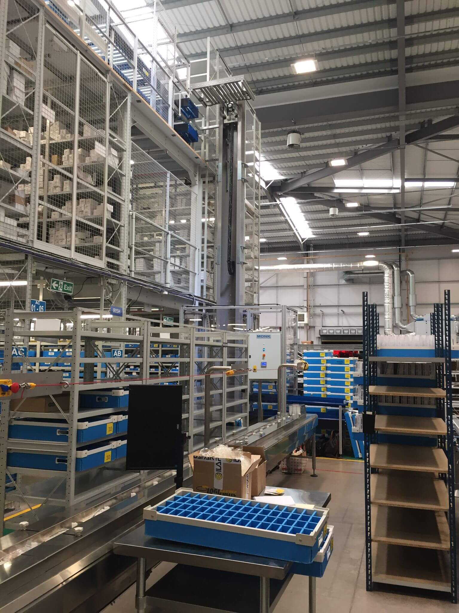 Mechanical and Vertical Lifts Monk Conveyors