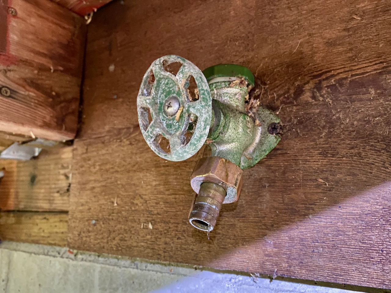 Extending Outdoor Faucet (Spigot) Monomaniac Garage