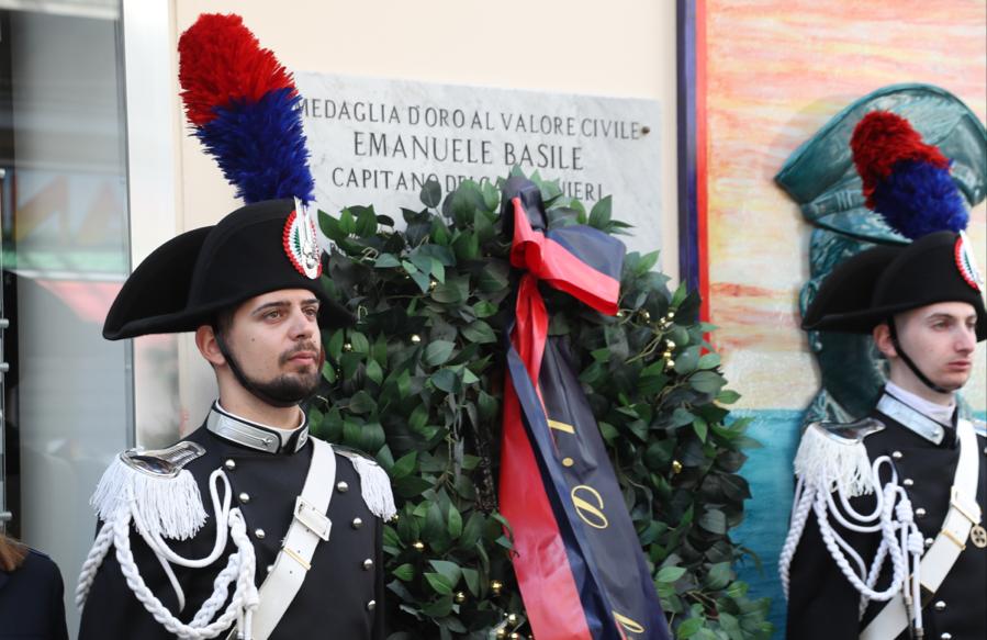 IL CAPITANO EMANUELE BASILE SEMPRE NEI NOSTRI CUORI