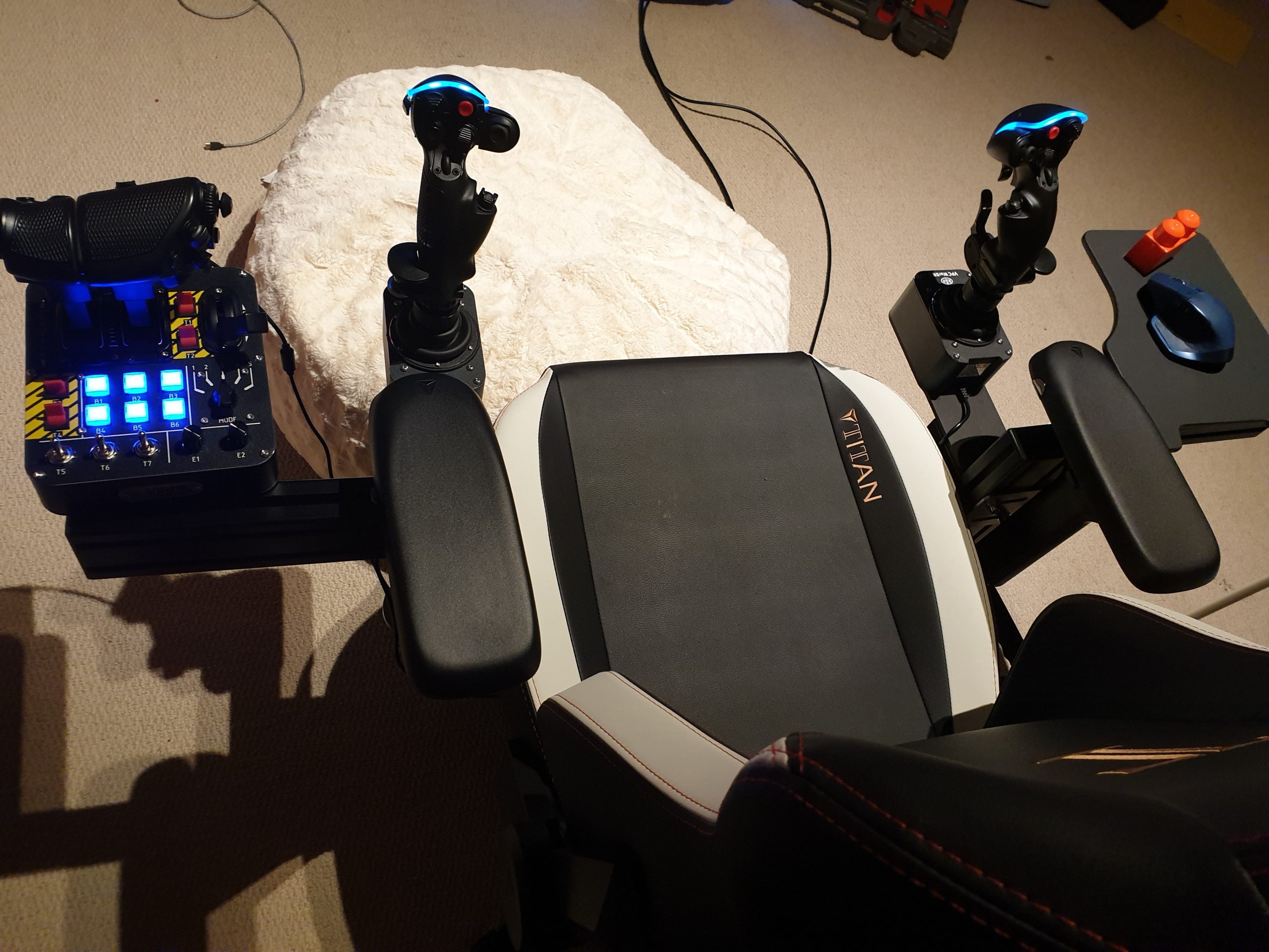 Joystick / HOTAS Chair Mount MTSIM MONSTERTECH