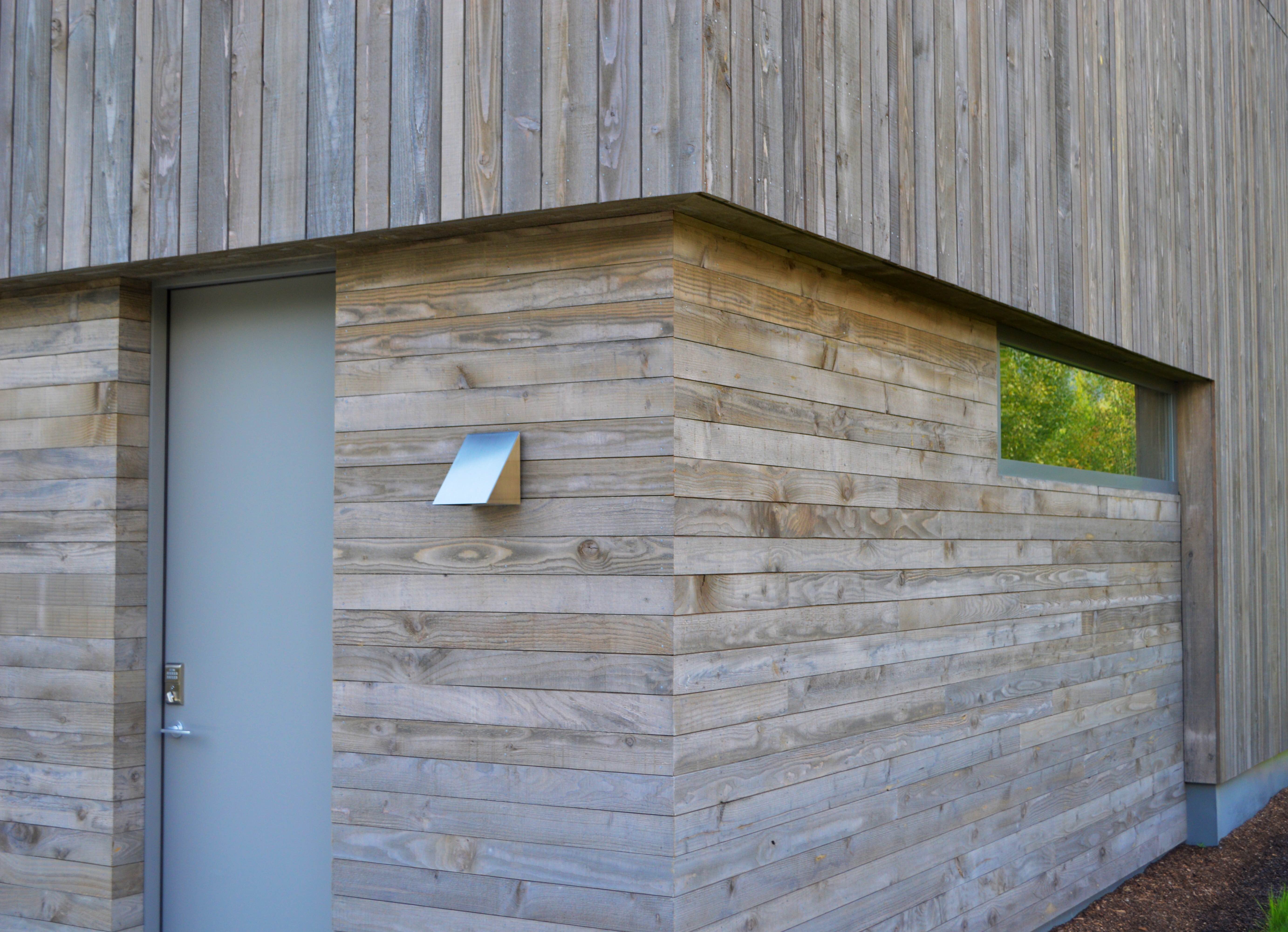 Mountain Modern Architecture uses AquaFir™ Siding Montana Timber