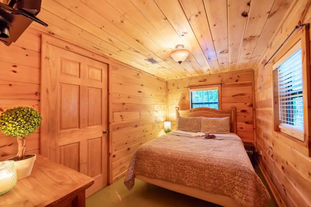 Apple Ridge Cabin Rentals in Broken Bow, OK Moonlit Mountain Cabins LLC