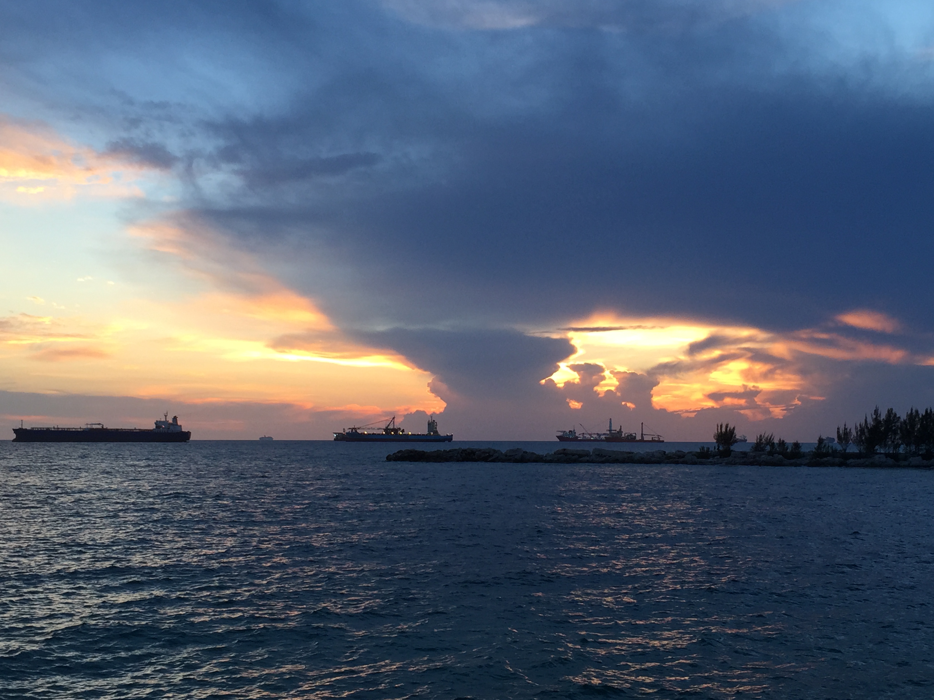 Freeport Bahamas MOONWAVE Gunboat 60 Catamaran