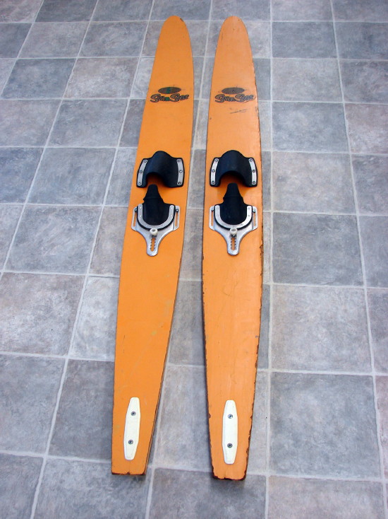 Vintage Wood Water Skis USA Seven Seas Retro Mustard Yellow MooseR