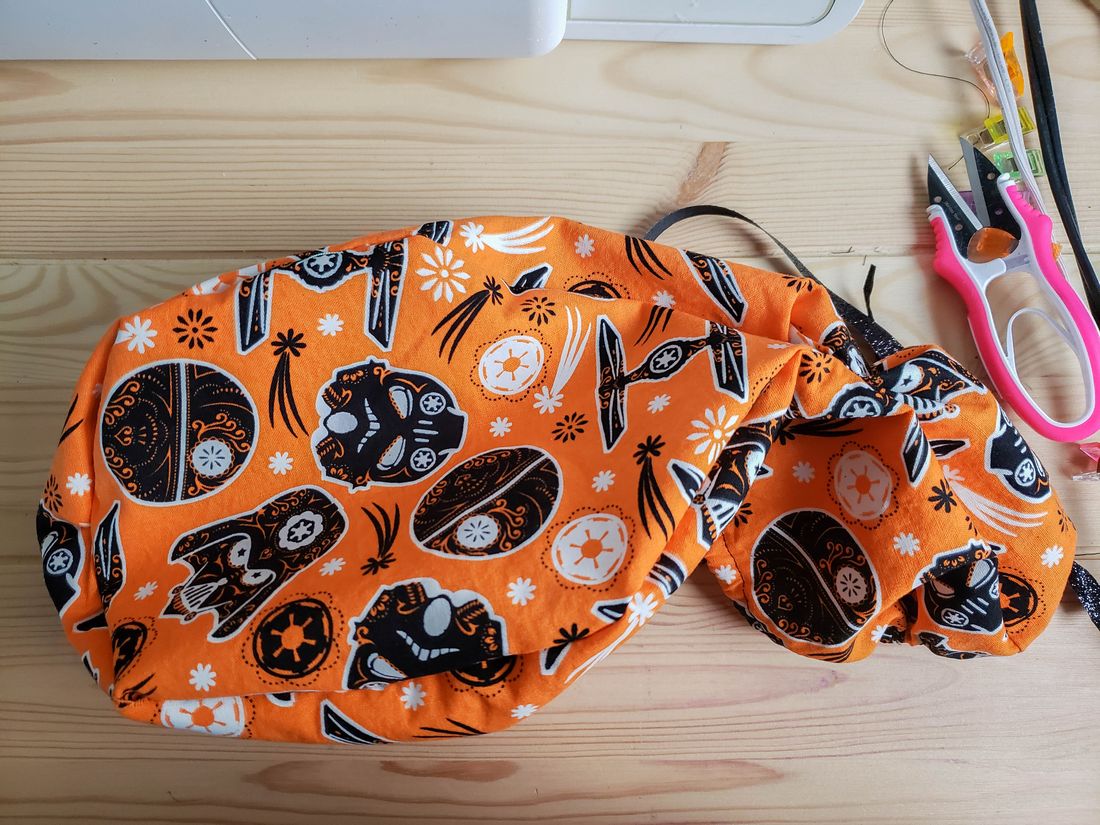 DIY Scrub Cap With Ponytail Holder Mooshu Jenne