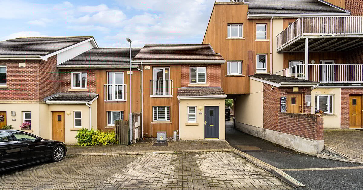 153 Grianan Fidh, Sandyford, Sandyford, Dublin 18 House