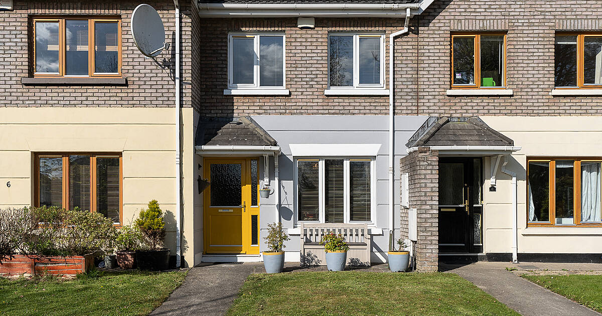 7 Woodleigh Close, Blessington, Co Wicklow House