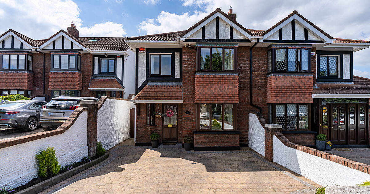 4 Eden Grove, Rathfarnham, D16 T1K8 House