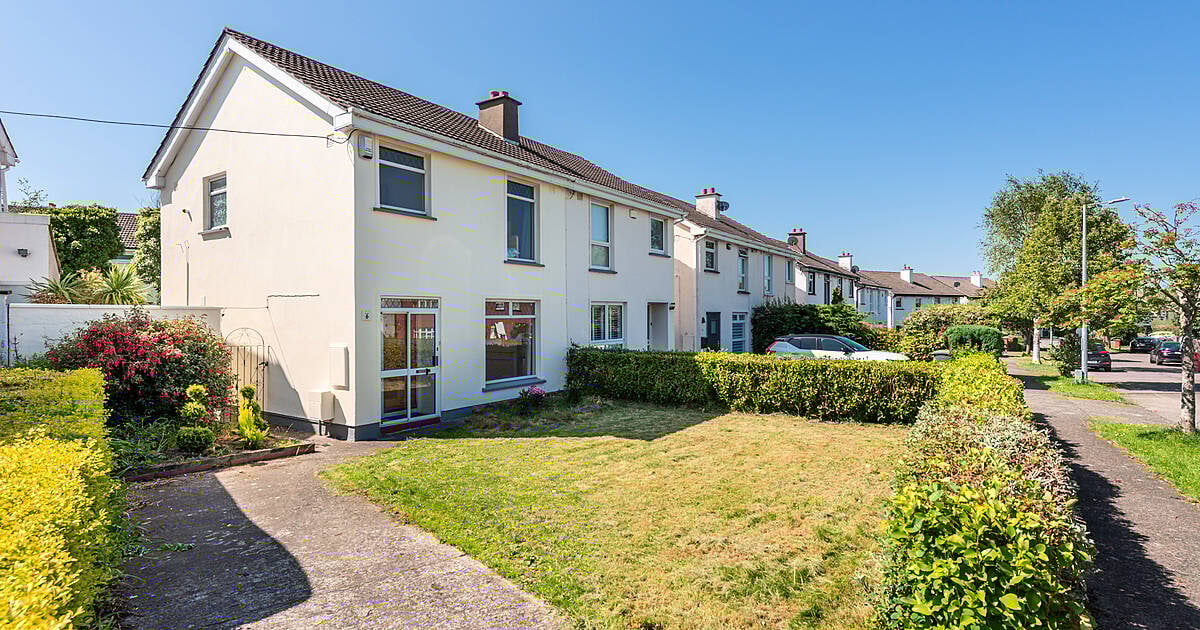 6 Llewellyn Close, Rathfarnham, Dublin 16 House