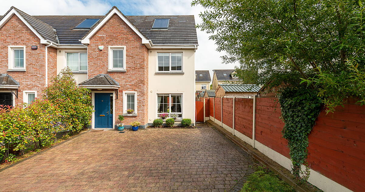 10 Peyton Court, Stoney Lane, Rathcoole, Co. Dublin House