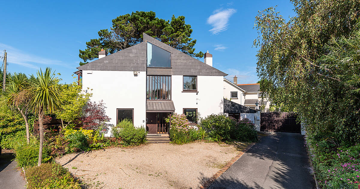 3 The Arch, Greystones, Co Wicklow House