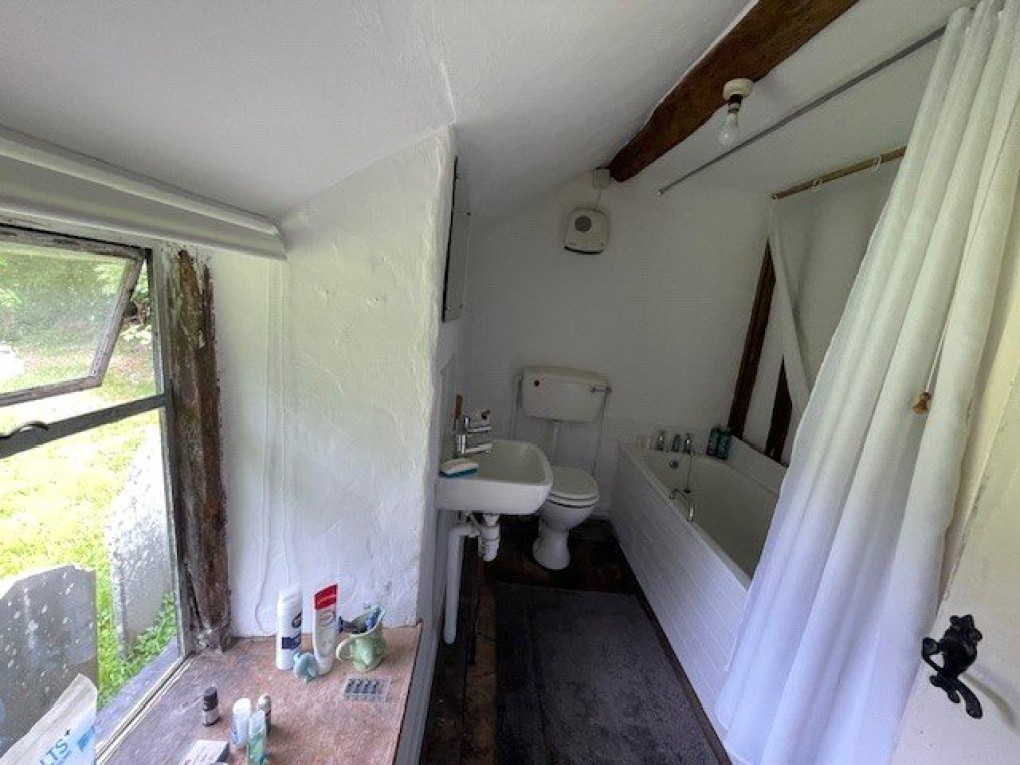 Darowen, Machynlleth, Powys, 2 bedroom, Detached Cottage