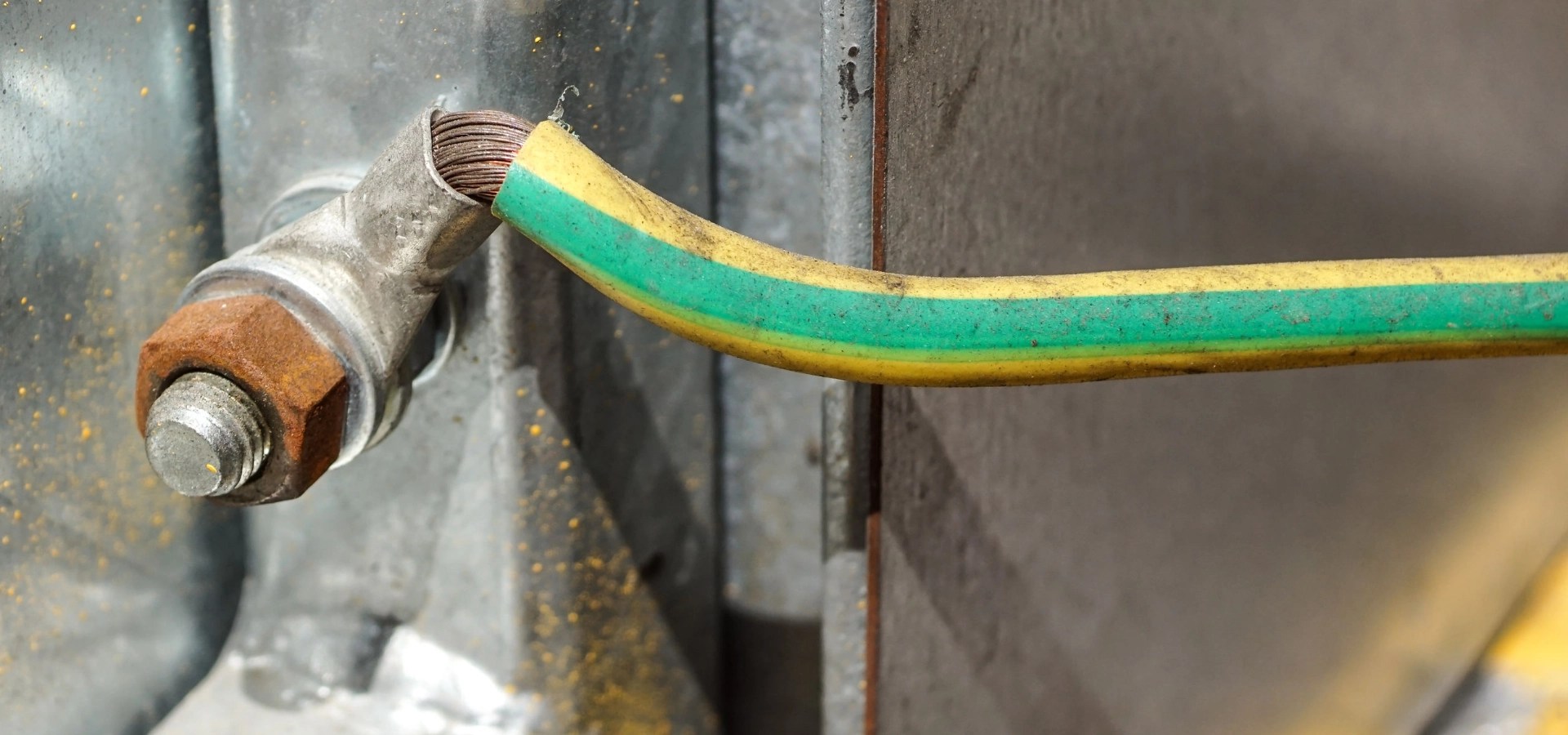 Earthing and electrical appliance classesEarthing and electrical