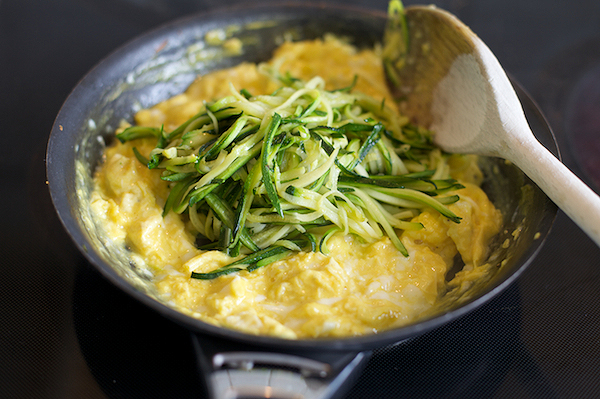 Healthy scrambled egg recipe Zucchini (courgette) flecked scrambled