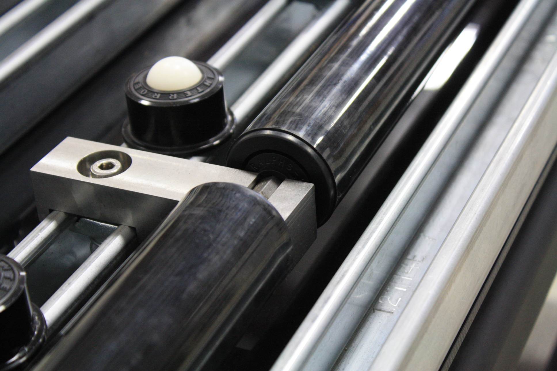 Unistrut 5' x 5' Ball Transfer Conveyor w/ Legs / Adjustable Dimensions