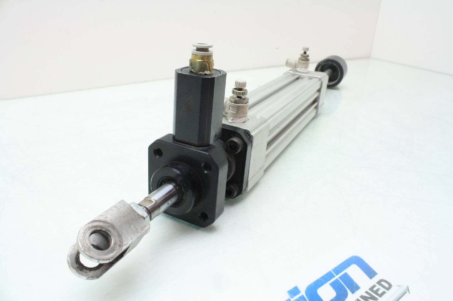PHD CV Series Double Acting Rod End Pneumatic Air Cylinder 1.5" Bore x