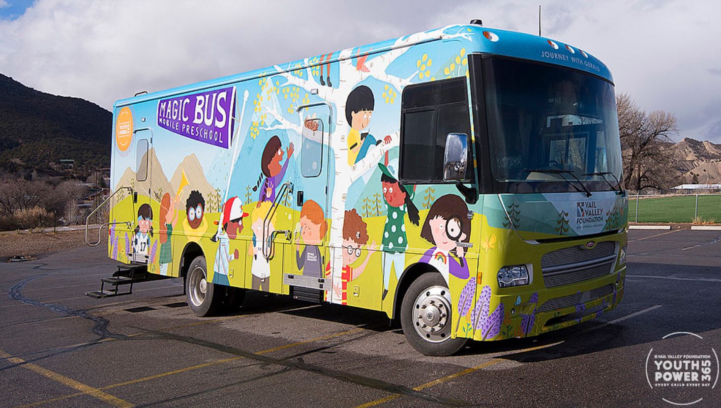 Winnebago Built a Magic Bus EV Mobile School RV