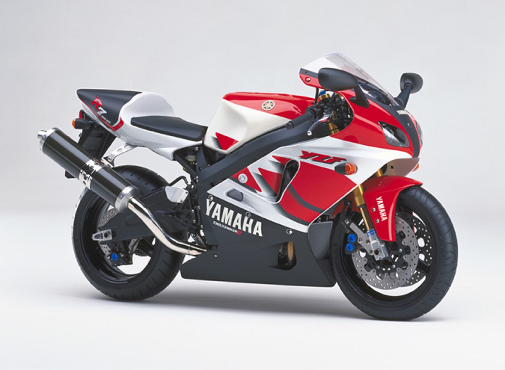 The Yamaha YZFR7 Sportbike Returns With an MT07 Heart
