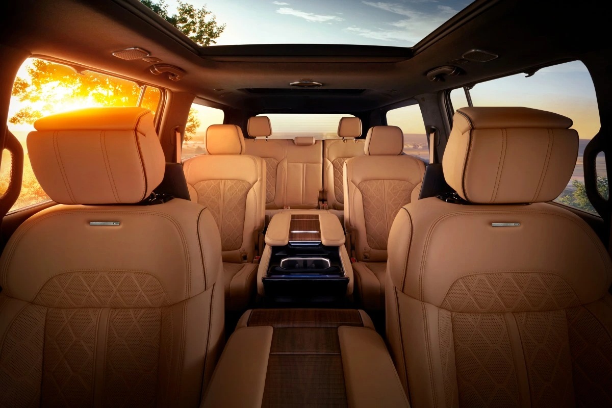 Most Comfortable Luxury SUV Is American Like Riding on a Cloud!