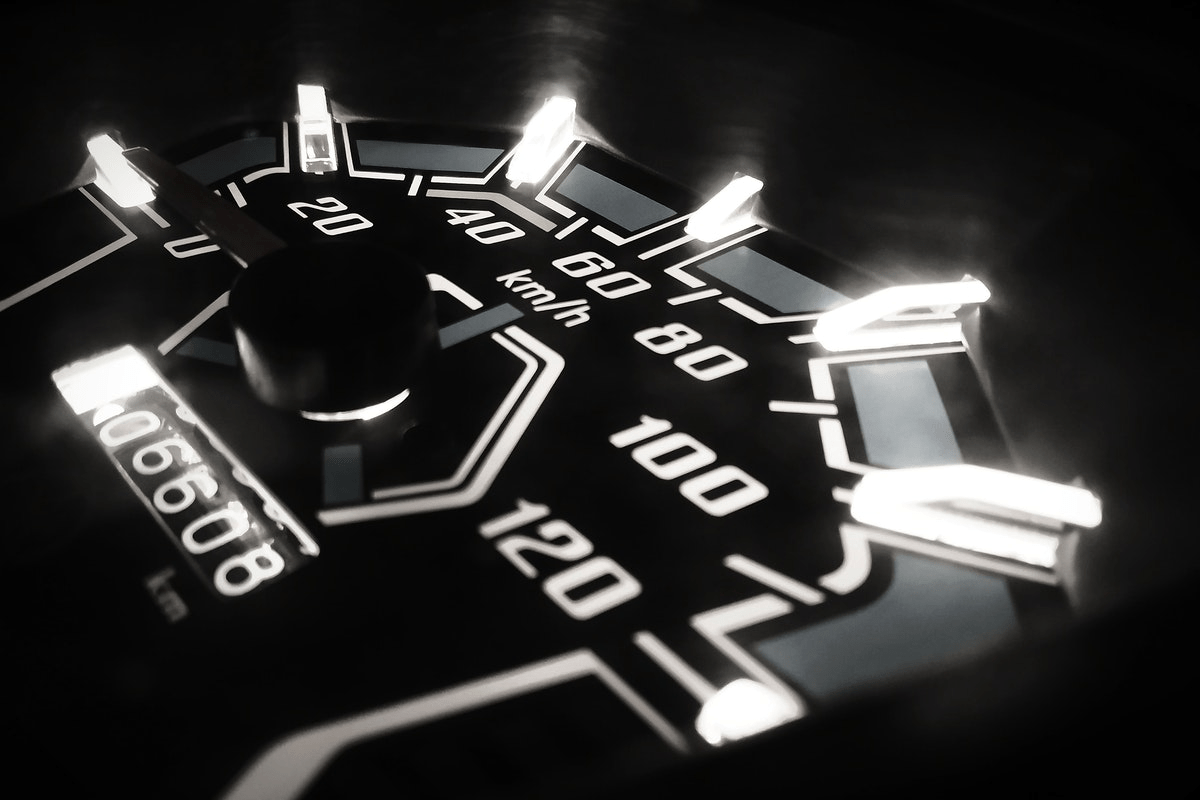 Is Odometer Connected To Speedometer? (Explained For Beginners) 2024