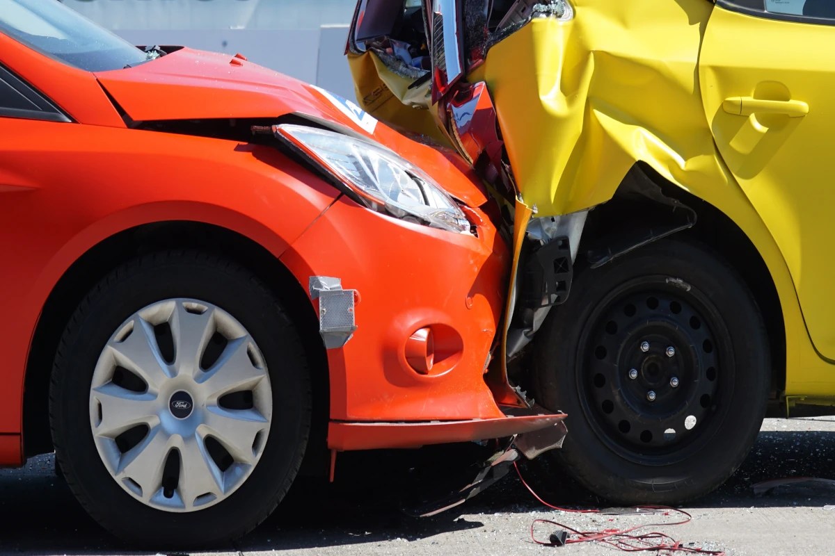 Can Rear-End Collision Cause Airbags To Deploy? (Explained) - 2024