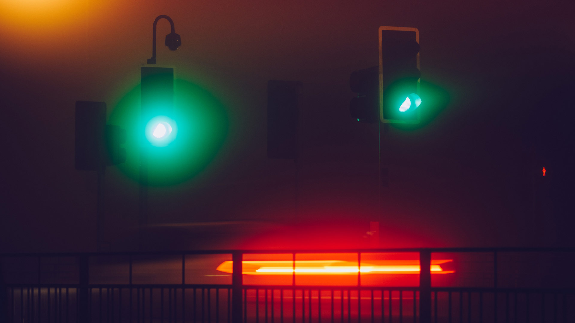 Waiting more than 3 seconds causes green light anger