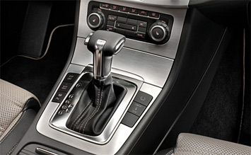 Interior » 2009 VW Passat Auto - photos