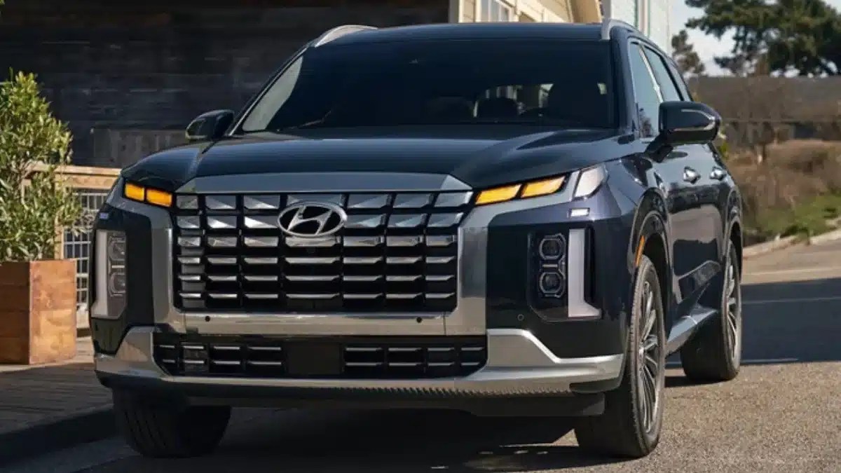 Nearly 569,000 Hyundai Palisades Recalled After Tests Reveal Third-Row