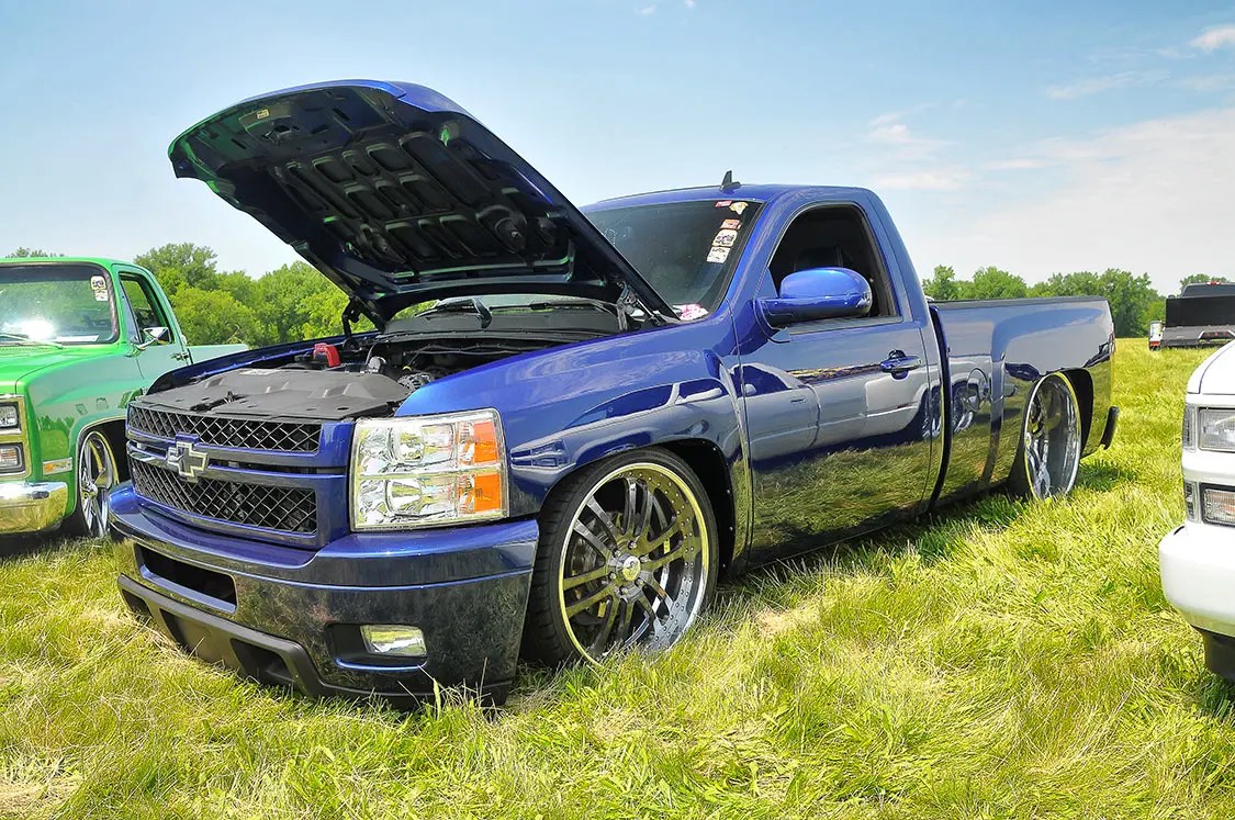 Lowdown Throwdown 2023 Iowa's Spectacular Truck Show Motortopia