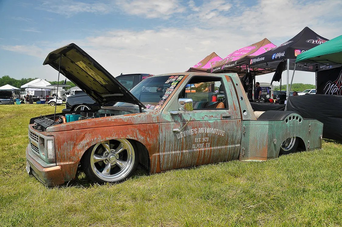 Lowdown Throwdown 2023 Iowa's Spectacular Truck Show Motortopia
