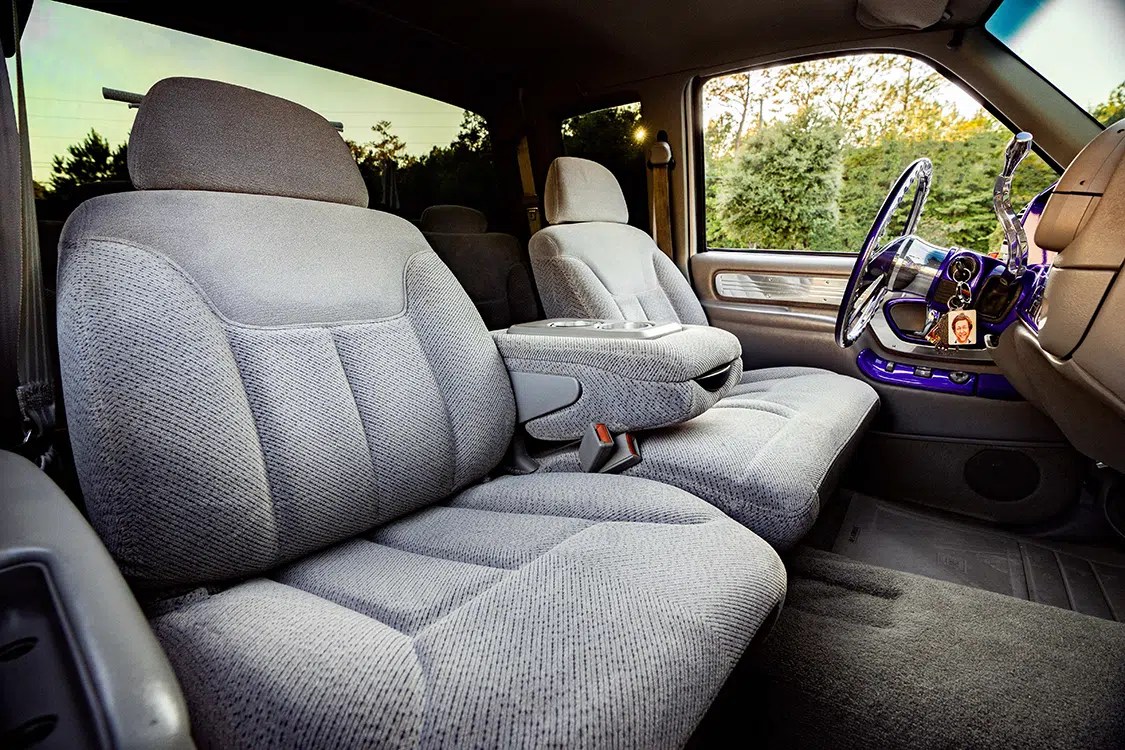 Back to the '90s: A Nostalgic Journey with Craig's 1998 Chevy 1500