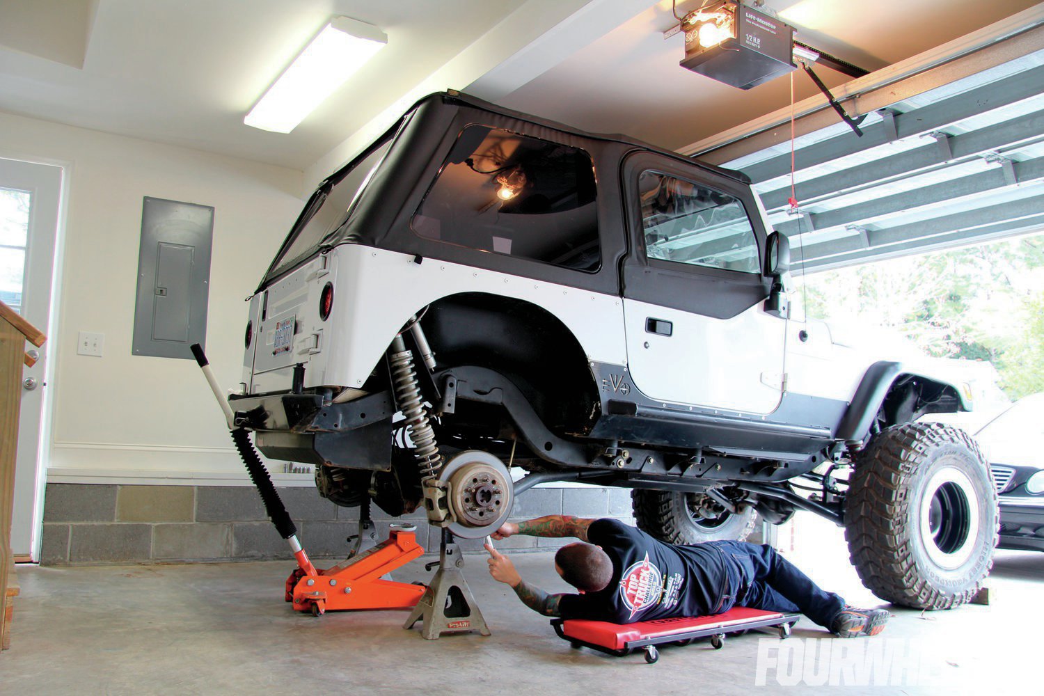 Jeep Wrangler Axle Wrangling Part 1