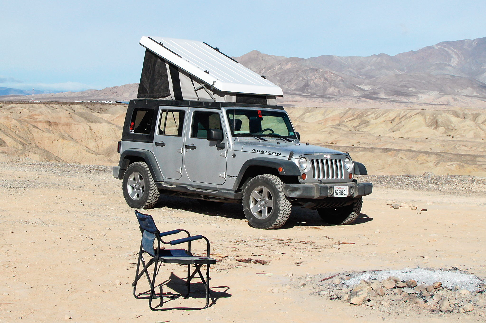 Total 32+ imagen jeep wrangler camping bed Abzlocal.mx