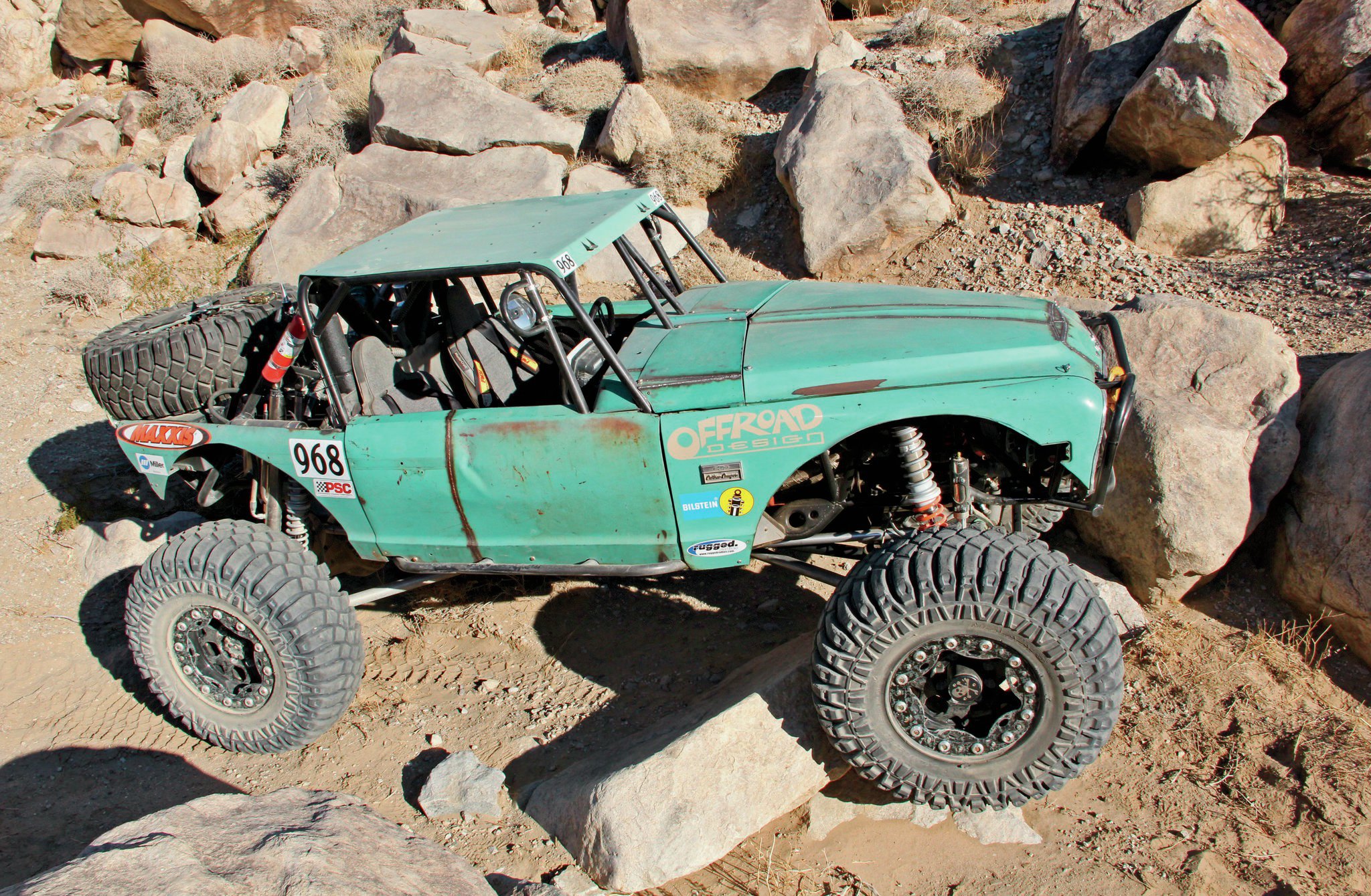 Bizarre Cars, Trar's & 4x4s Unique Wheeling Rigs