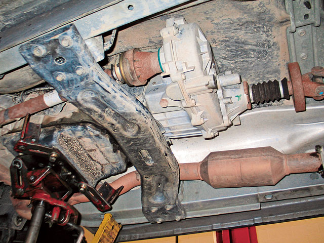 2002 Jeep Liberty - Transfer Case Tech - 4 Wheel Drive & Sport Utility