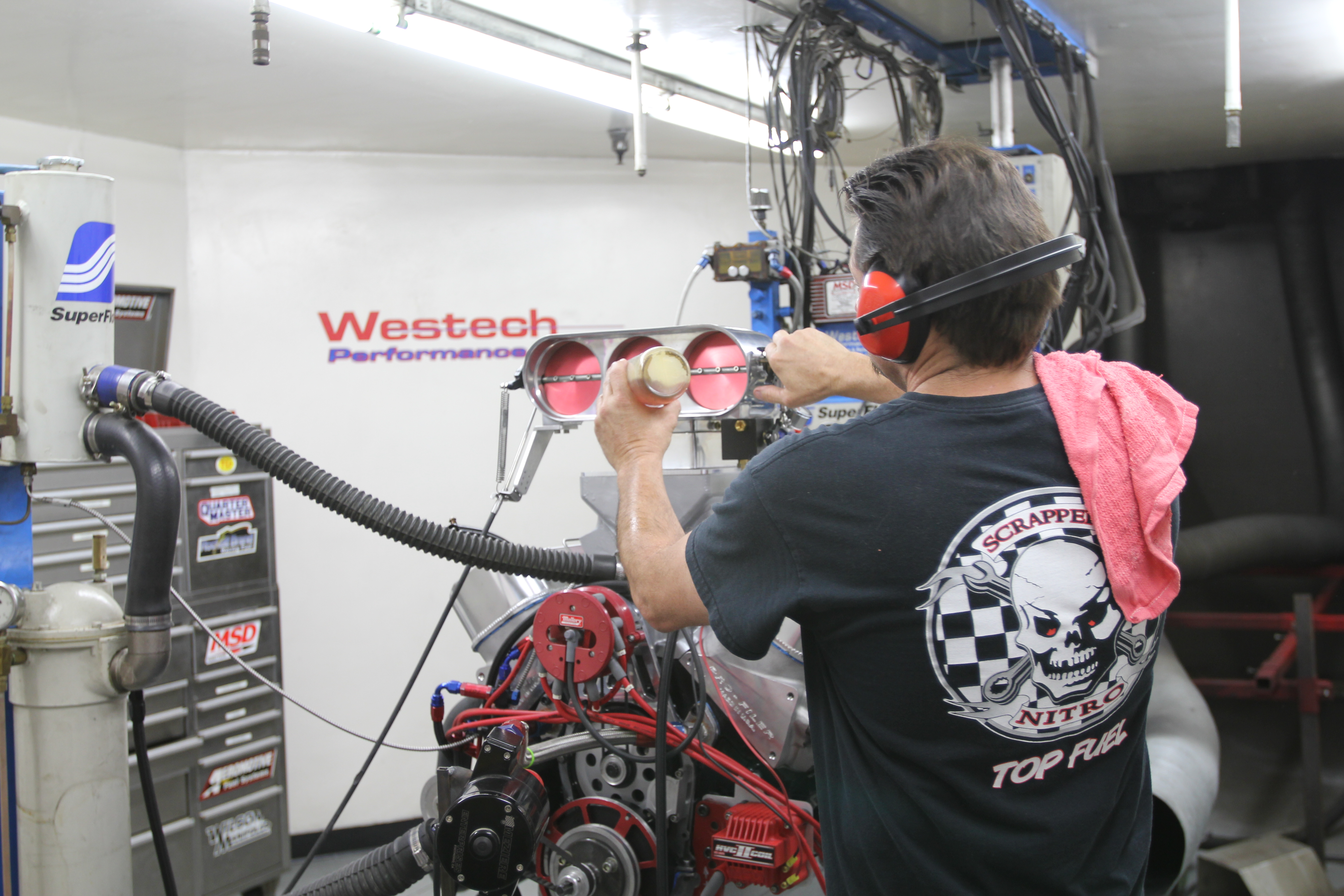 572ci of Injected Alcohol BigBlock Shakes the Dyno