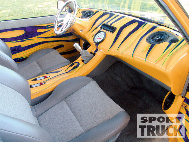 Custom Truck Interiors 20 Killer Cabs Upholstery Fiberglass Dash