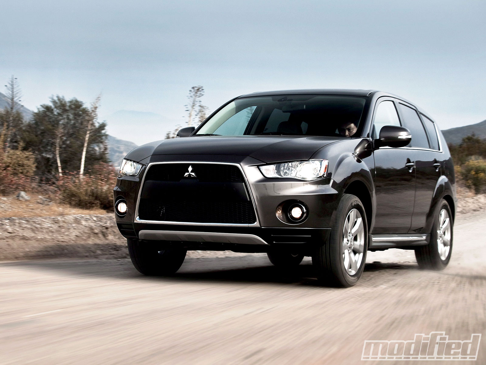 '10 Mitsubishi Outlander GT First Drive