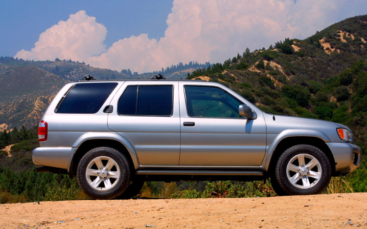Pre-Owned: 2001-2004 Nissan Pathfinder