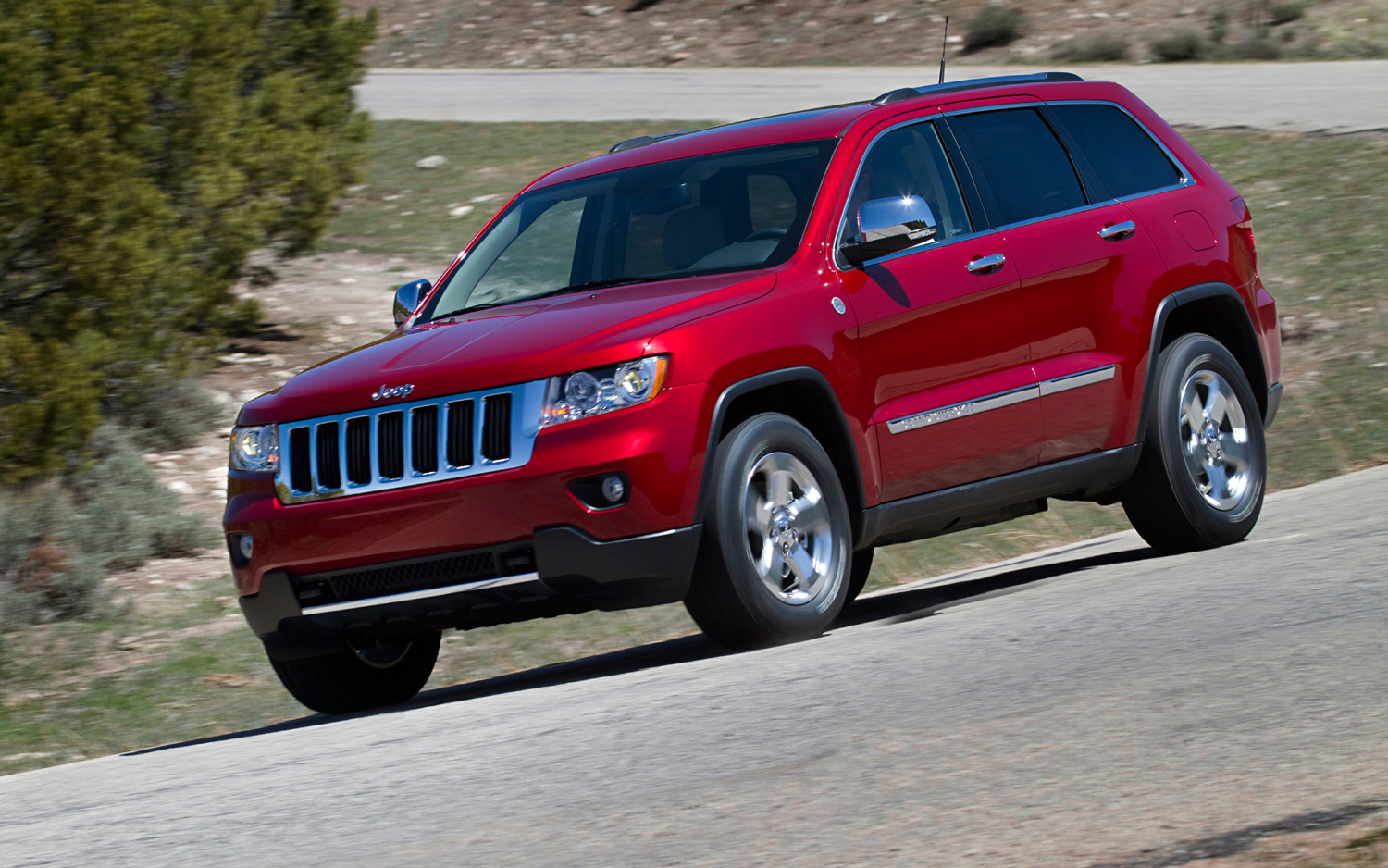 Chrysler Recalls V-6 2012 Jeep Grand Cherokee, Dodge Durango, Journey For Possible Engine Failure