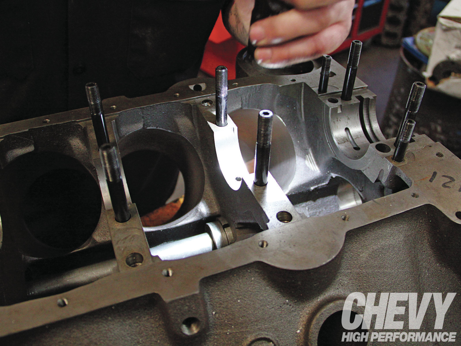 Camshaft Bearings Install Chevy High Performance Magazine