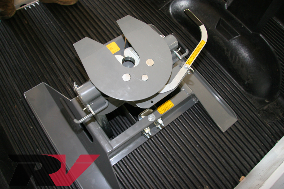 Turnover Ball and Companion 5th Wheel Disappearing Act