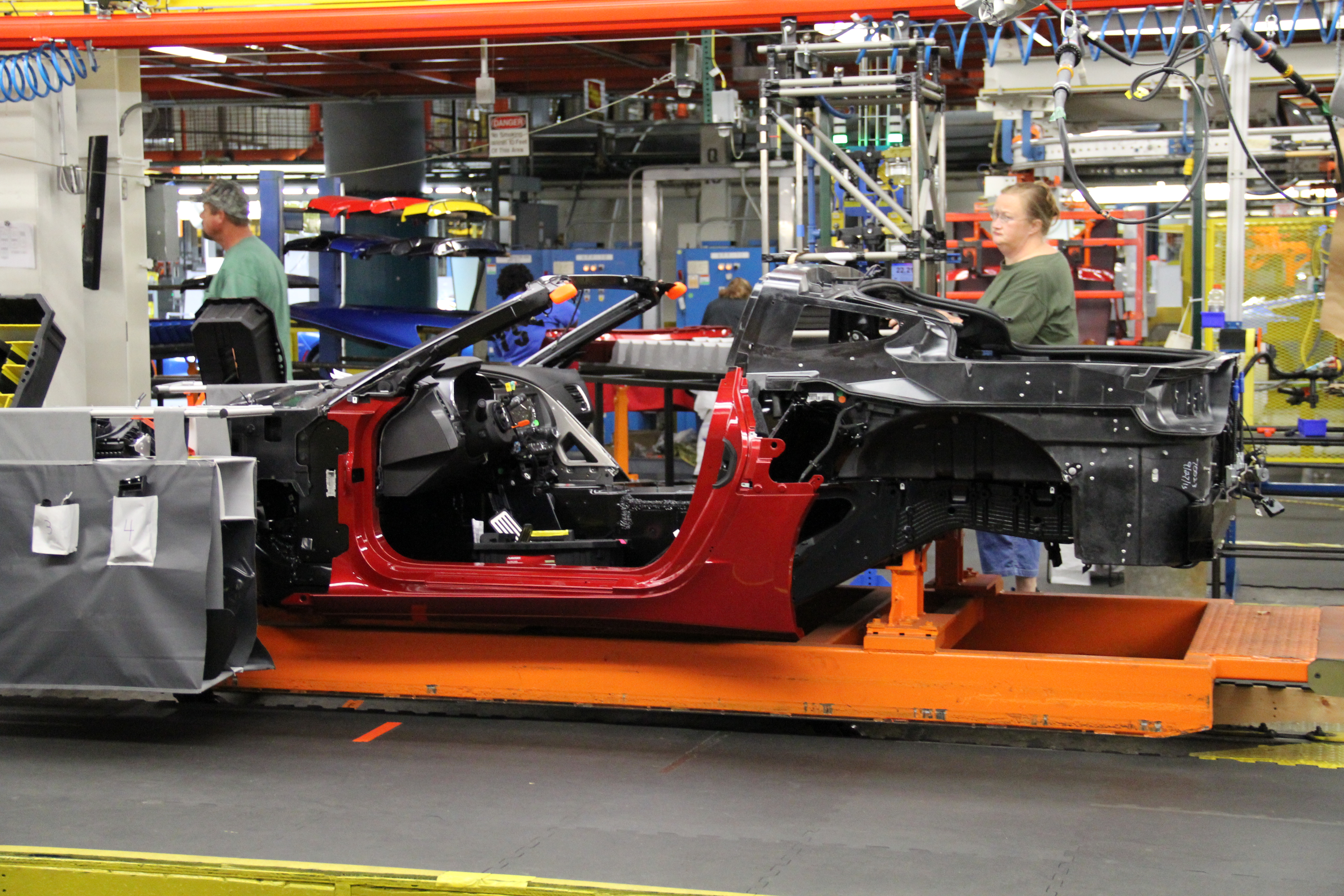Corvette Plant Workers Heading for Strike