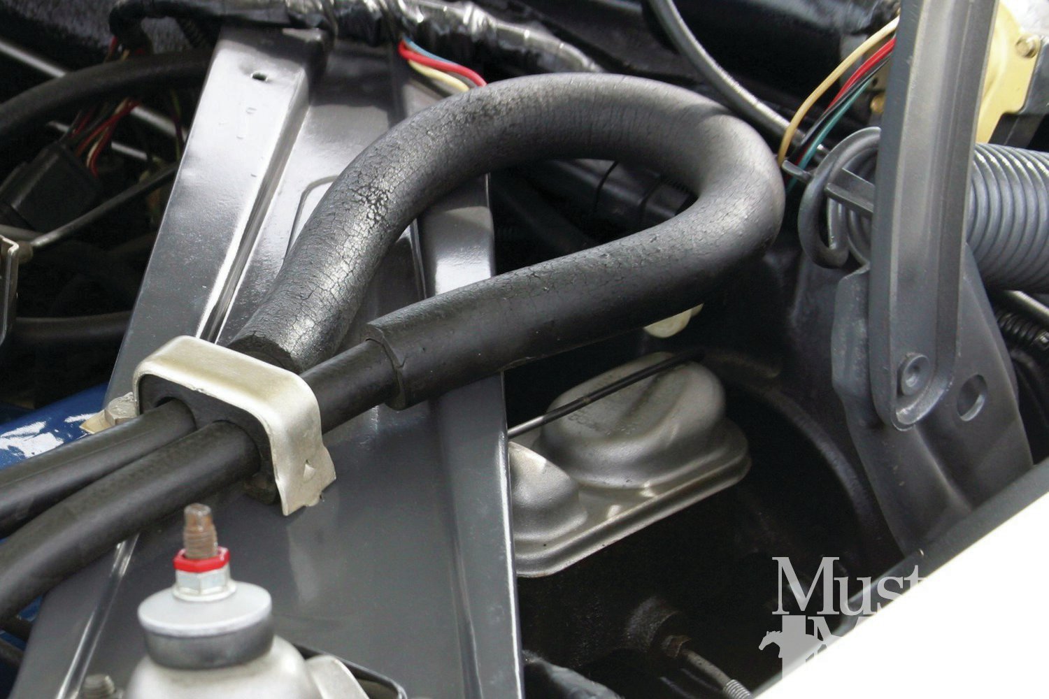 How to Identify DualChamber Master Cylinder Caps