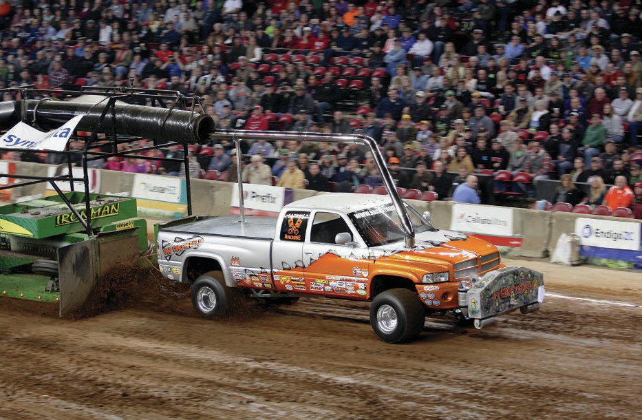 2014 National Farm Machinery Show Tractor Pull